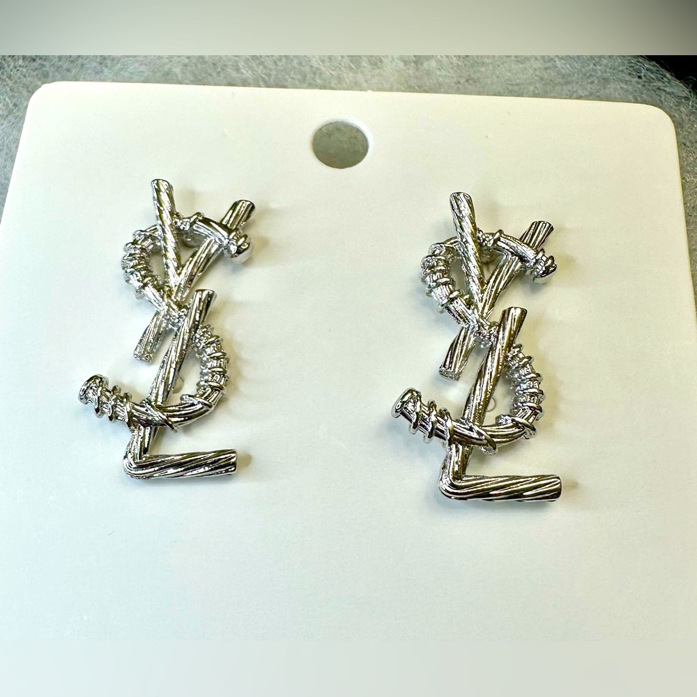 Elegant Silver Earrings